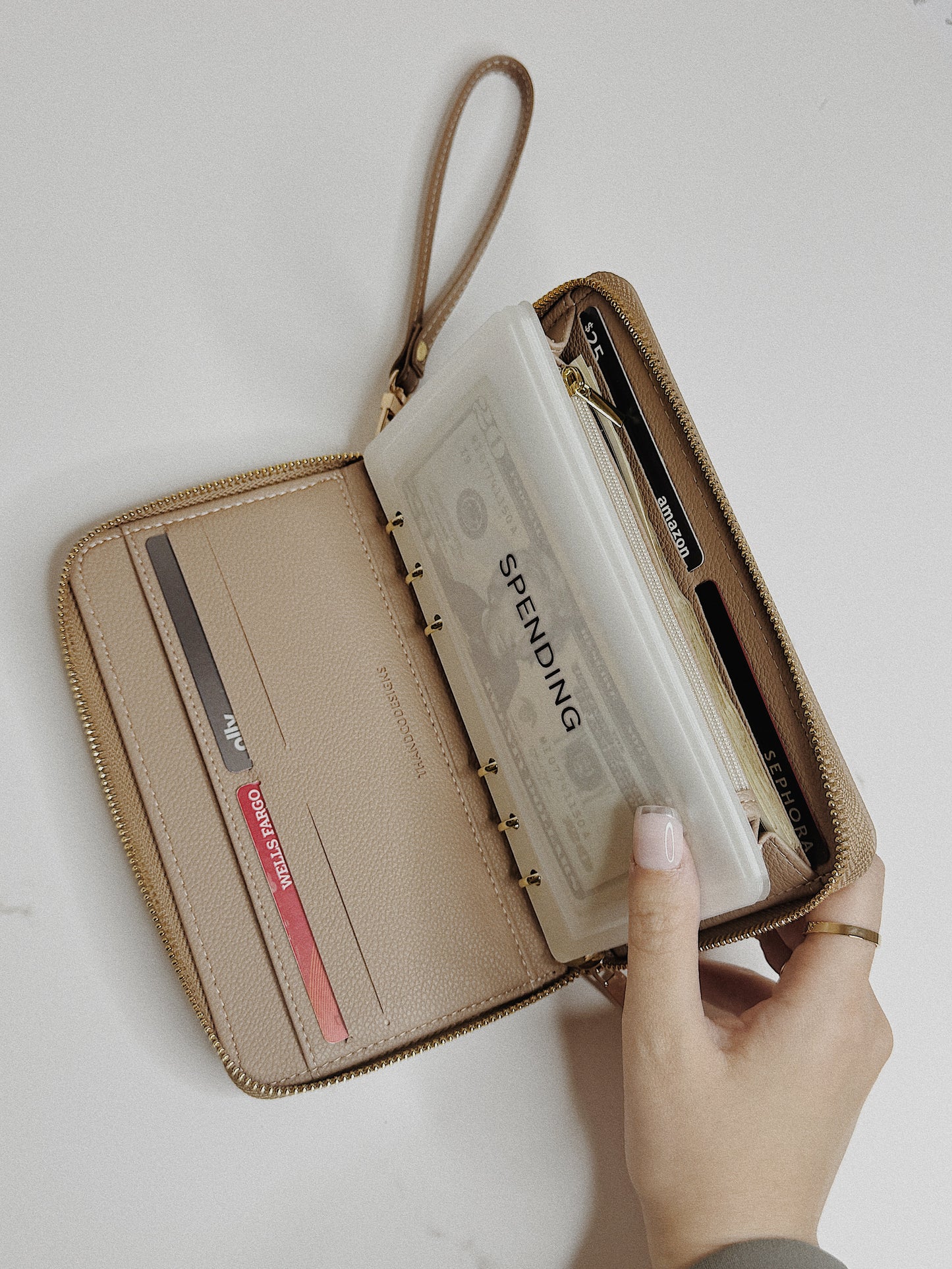 cafe brown a6 zippy wallet