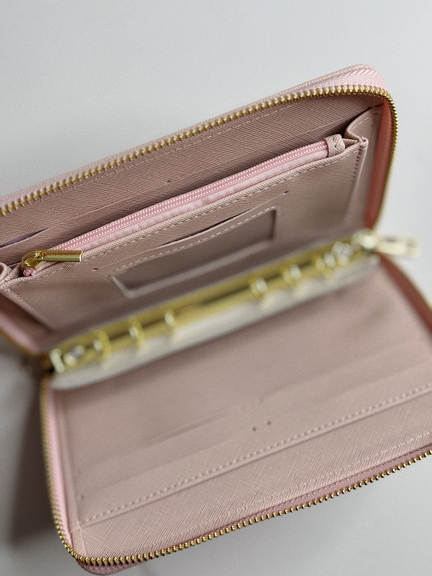 IMPERFECT A6/PERSONAL COMPACT ZIPPY WALLET 2.0